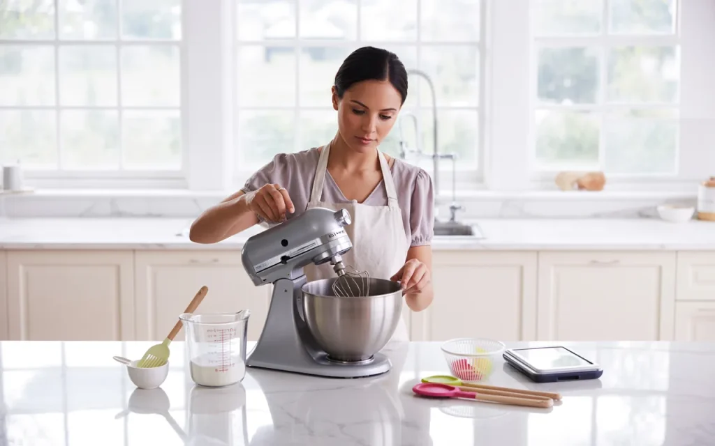 How to make baking easier with tools